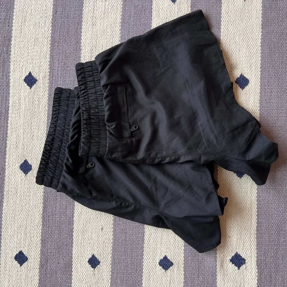 Two Pairs - Girlfriend Collective Trail Short - Size S - Picture 2 of 5